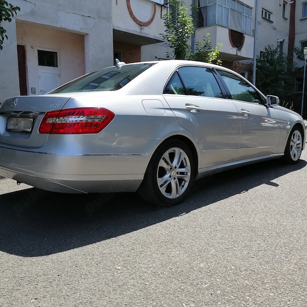 MERCEDES-BENZ E-Class 2011 — imagine 5