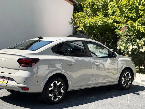 DACIA Logan 2026 — imagine 4