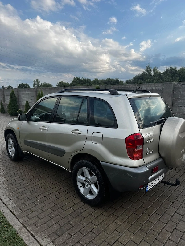 Vand Toyota Rav 4
