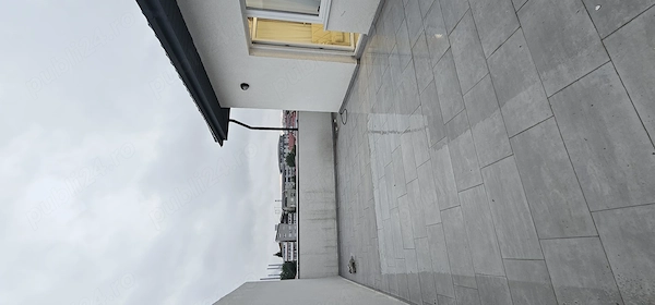 Vand apartament 2 camere Trapezului + terasa mare — fotografia 3