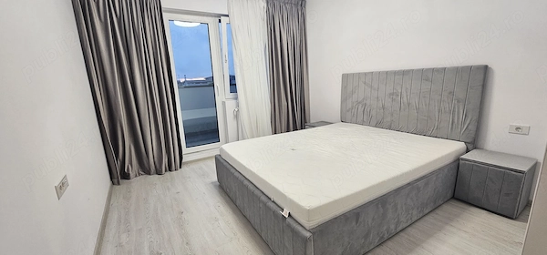 Vand apartament 2 camere Trapezului + terasa mare — fotografia 1