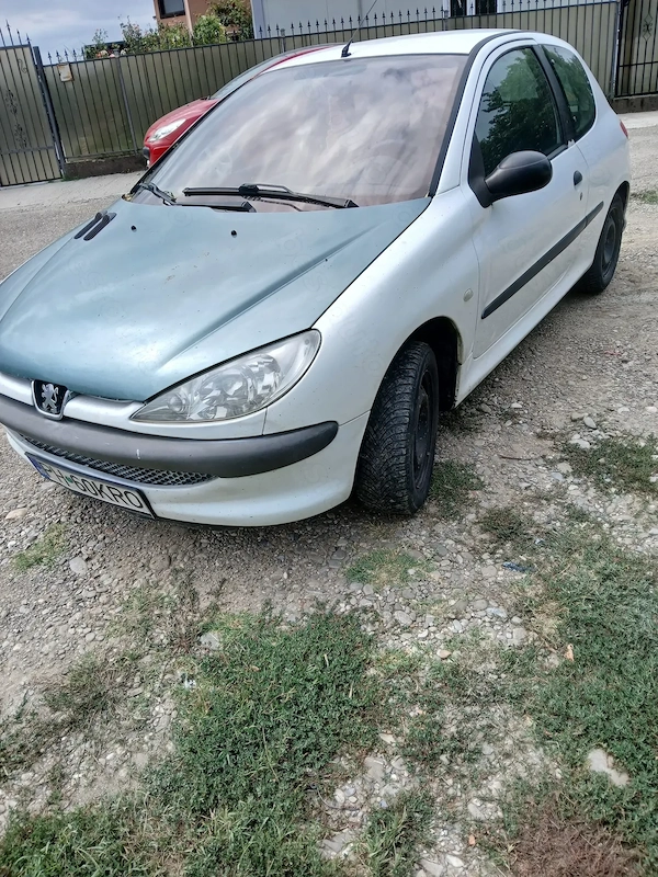 PEUGEOT 206