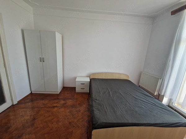Caut coleg apartament Iași — fotografia 1