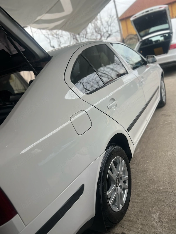 SKODA Octavia 2005 — imagine 2