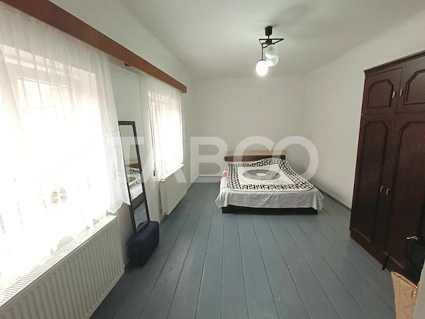 Apartament la casa 3 camere 70 mpu utili in apropiere de Piata Cibin — fotografia 3