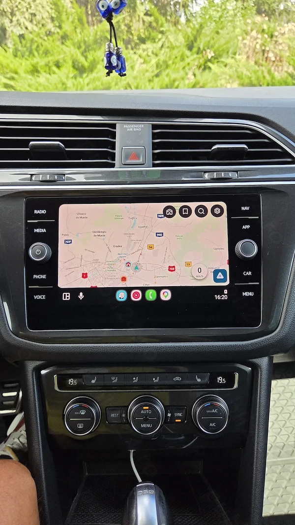 VOLKSWAGEN Tiguan 2018 — imagine 35