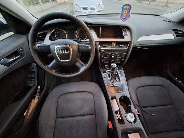 AUDI A4 2008 — imagine 2