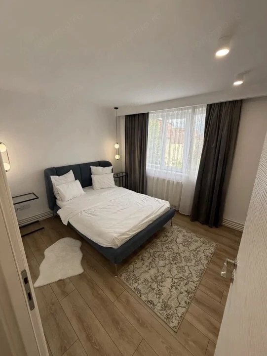 Apartament 2 camere, 44 mp, renovat integral, mobilat și utilat, etaj 3 — fotografia 3