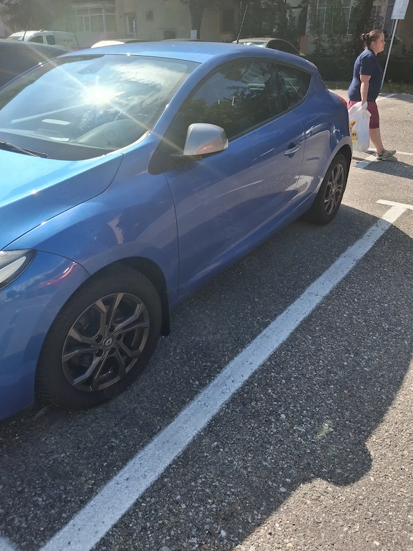 RENAULT Megane 2014 — imagine 2