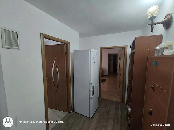 Vând apartament cu 2 camere parter — fotografia 1