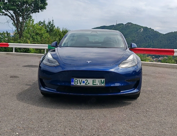 TESLA Model 3 2021 — imagine 2