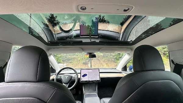 TESLA Model 3 2021 — imagine 4