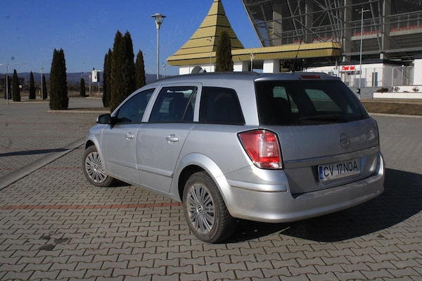 OPEL Astra 2006 — imagine 3