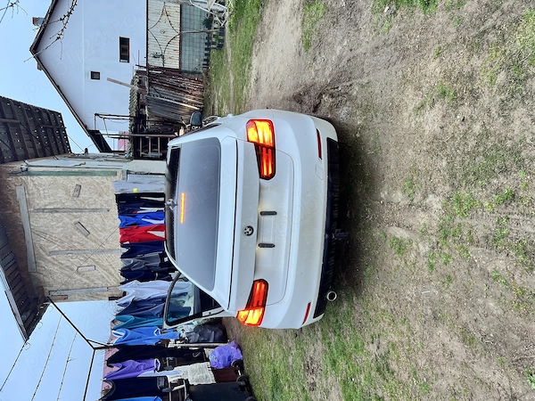 BMW 3 Series 2012 — imagine 3
