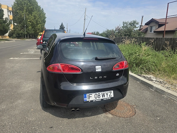 SEAT Leon 2008 — imagine 3
