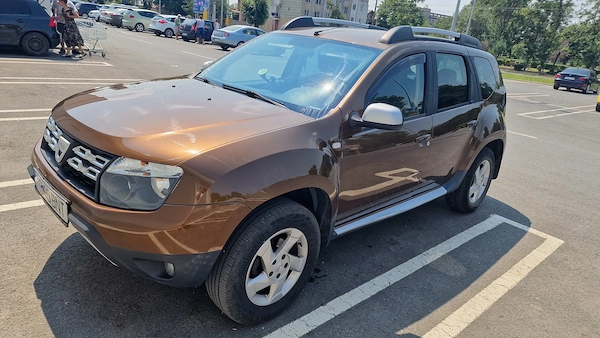 DACIA Duster 2010 — imagine 9