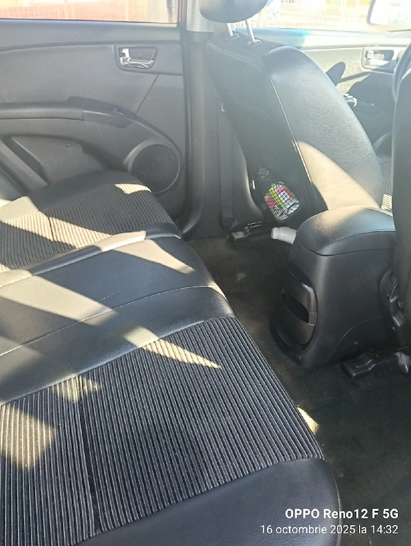 KIA Unknown Model 2006 — imagine 5