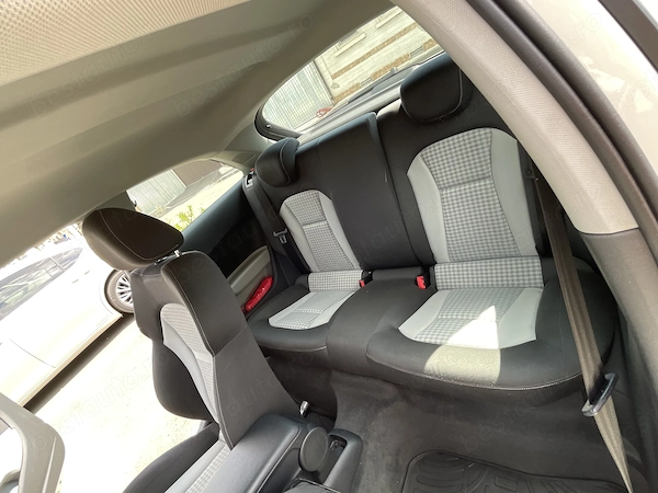 AUDI A1 2010 — imagine 6
