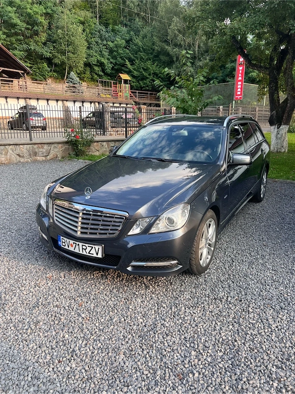 MERCEDES-BENZ E-Class 2011 — imagine 7