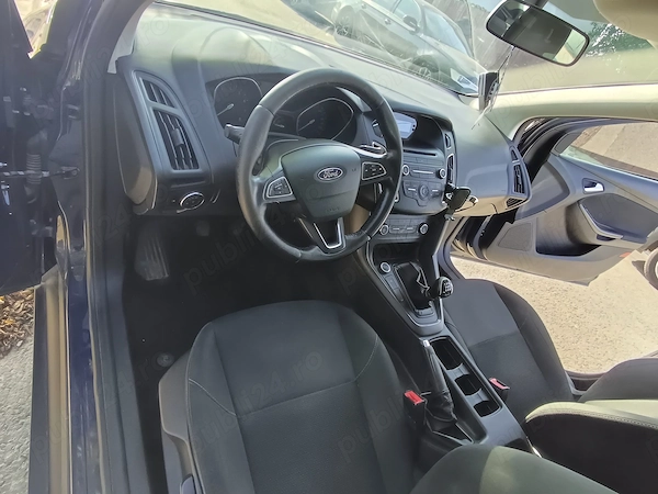 FORD Focus 2017 — imagine 8