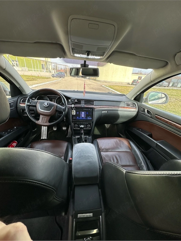 SKODA Superb 2011 — imagine 2