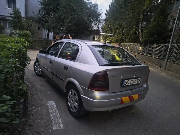 OPEL Astra 2003 — imagine 4