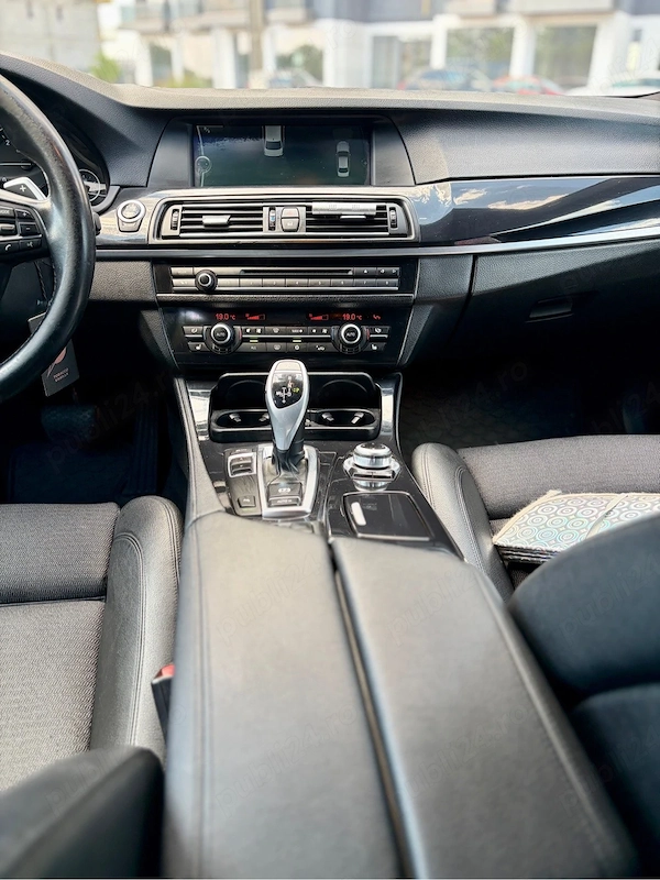 BMW 5 Series 2010 — imagine 5