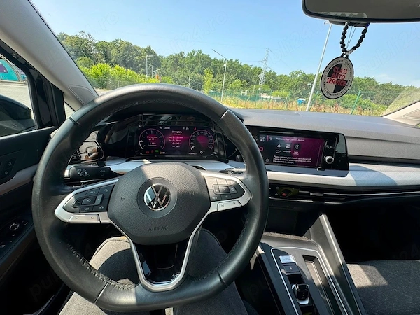 VOLKSWAGEN Golf 2021 — imagine 5
