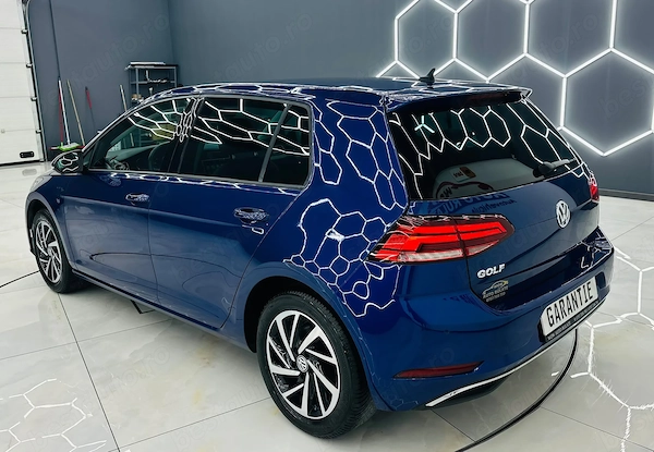 VOLKSWAGEN Golf 2018 — imagine 3