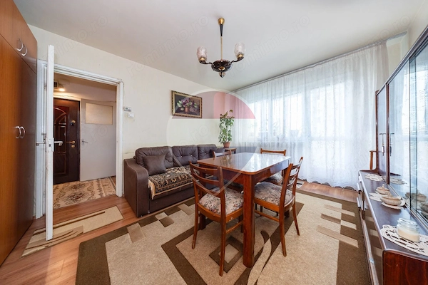 Apartament cu 2 camere de vânzare în zona Gemenii — fotografia 1