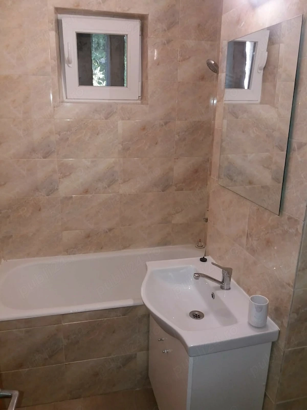 Apartament 2 cam decomandat — fotografia 3