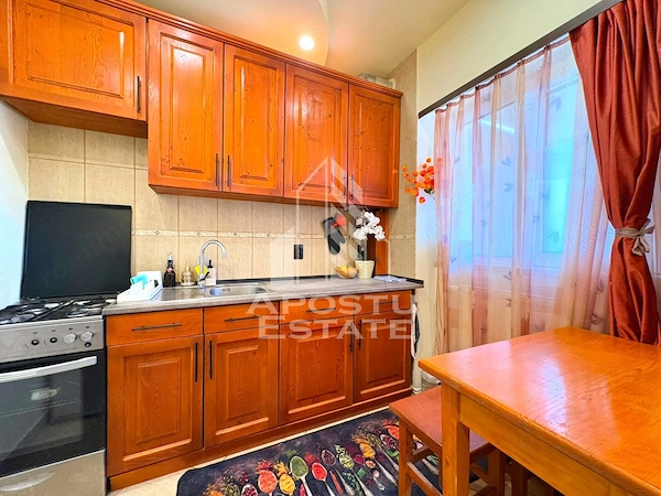Apartament cu 2 camere de inchiriat zona Ultracentral — fotografia 3