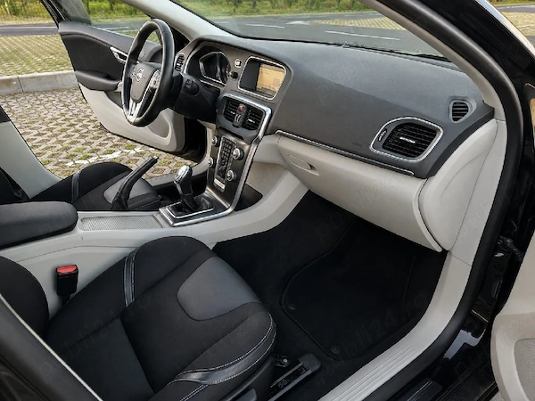 VOLVO V40 2014 — imagine 8