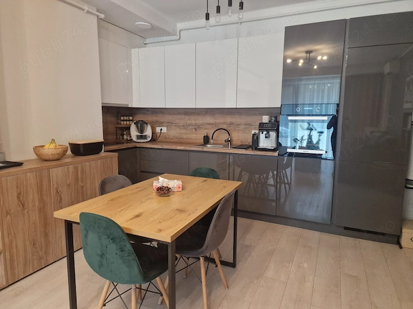 Proprietar! Vand apartament 2 camere - 60mp, 2 locuri de parcare — fotografia 1