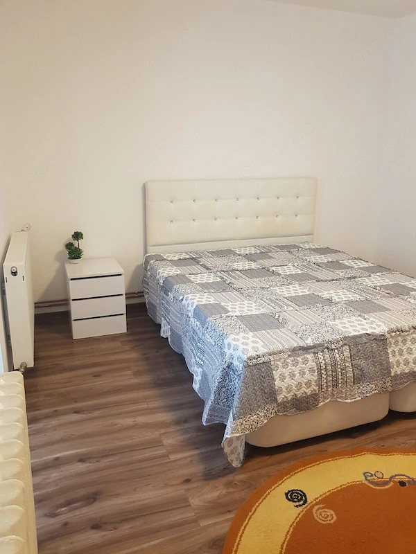 1 cam mobilat si utilat centrala proprie zona Simion Barnutiu — fotografia 1