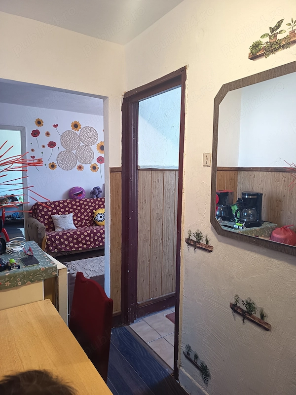 Se vinde apartament mobilat cu 2 camere la etajul 1 in Pădurea Neagră — fotografia 3