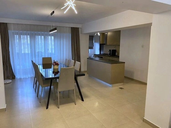 Vânzare 4 Camere Bulevardul Unirii Vis-a-vis Zepter / Rond Alba Iulia) | 110 mp — fotografia 3