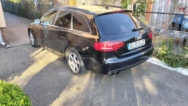 AUDI A4 2012 — imagine 2