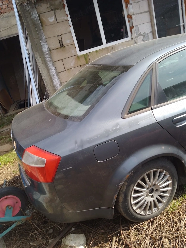 AUDI A4 2002 — imagine 2