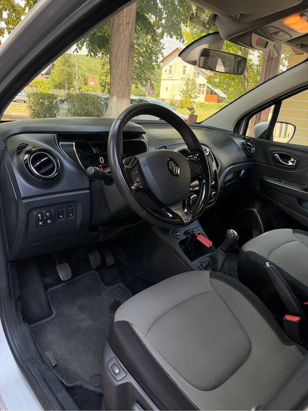 RENAULT Captur 2014 — imagine 8