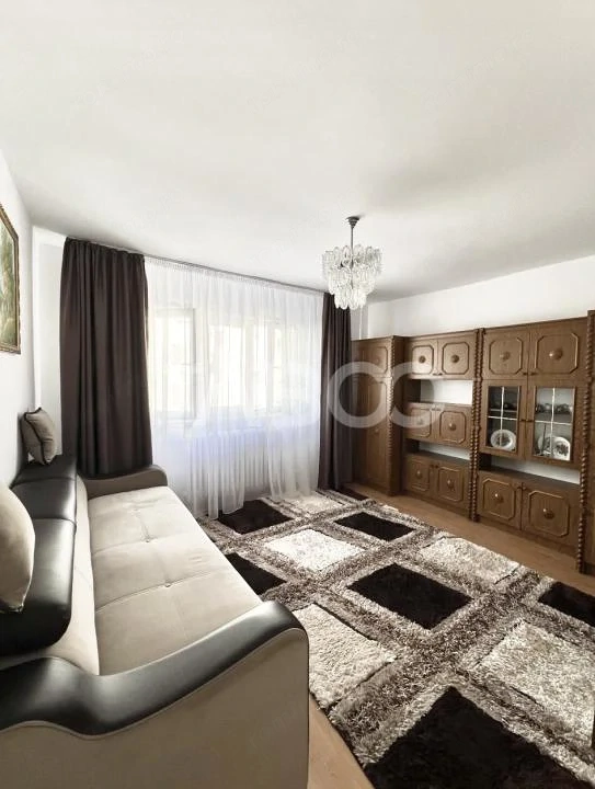 Apartament cu 2 camere de vanzare in Manastur in bloc izolat cu boxa — fotografia 1