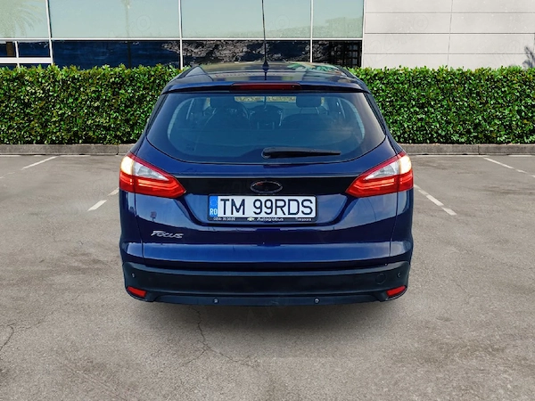 FORD Focus 2012 — imagine 5