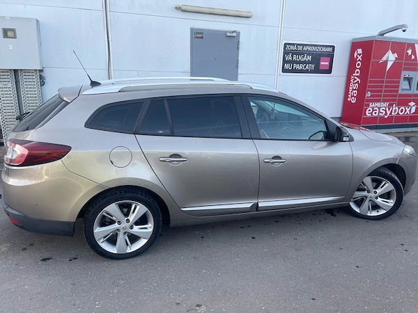 RENAULT Megane 2010 — imagine 2