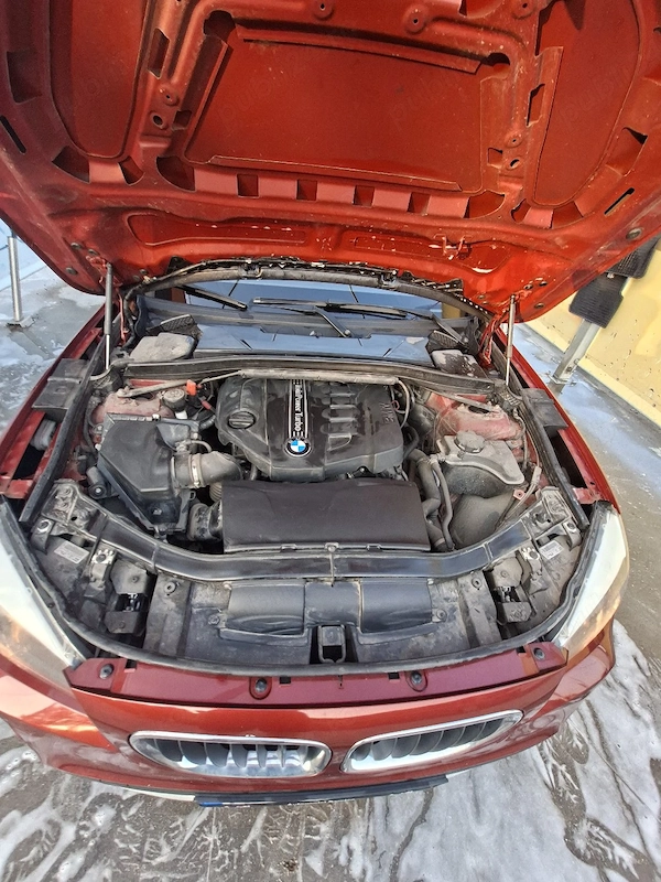 BMW X Series (Generic) 2011 — imagine 4