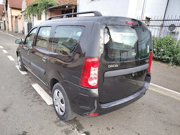 DACIA Logan 2010 — imagine 3
