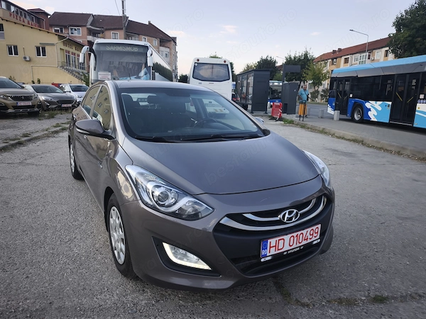 HYUNDAI i30 2013 — imagine 2