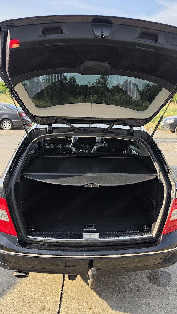 MERCEDES-BENZ E-Class 2009 — imagine 4