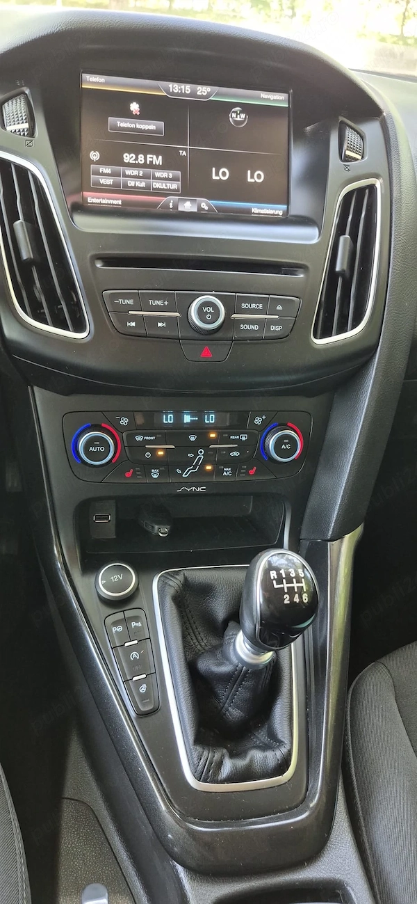 FORD Focus 2015 — imagine 10