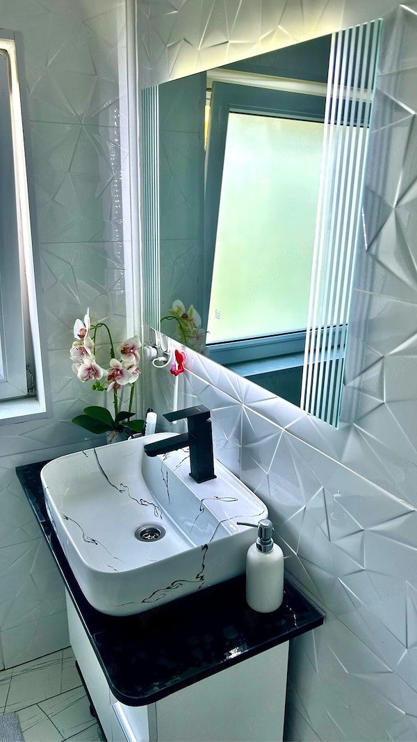 Vand apartament spatios camere P+M — fotografia 3