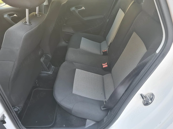 VOLKSWAGEN Polo 2011 — imagine 8